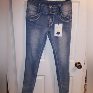 Tush push jeans